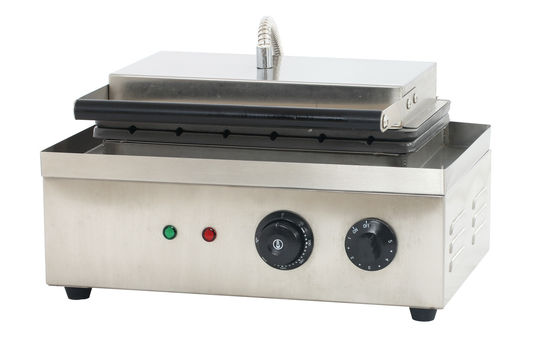 220V-240V Voltage Hot Dog Lolly Waffle Maker Machine pour le maïs croustillant siaméen non collant