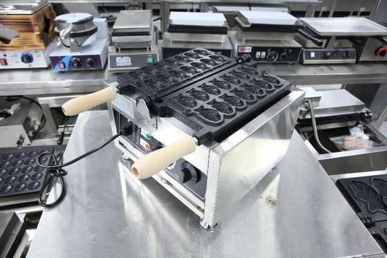 Machine électrique Taiyaki en acier inoxydable pour l' équipement de collation en forme de poisson 380x380x245mm