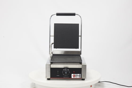 Améliorez votre expérience de cuisine avec ce gril électrique en acier inoxydable