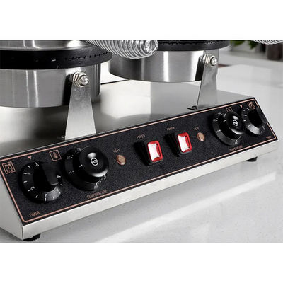 Les hôtels doivent avoir 2400W outil de cuisson commercial machine à cône de crème glacée machine à cône de gaufre